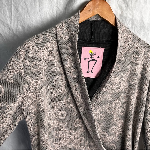 Lace Robe Style Tunic Long Cardigan Top Lightweight Pink Lace on Black Lounge - Picture 7 of 16